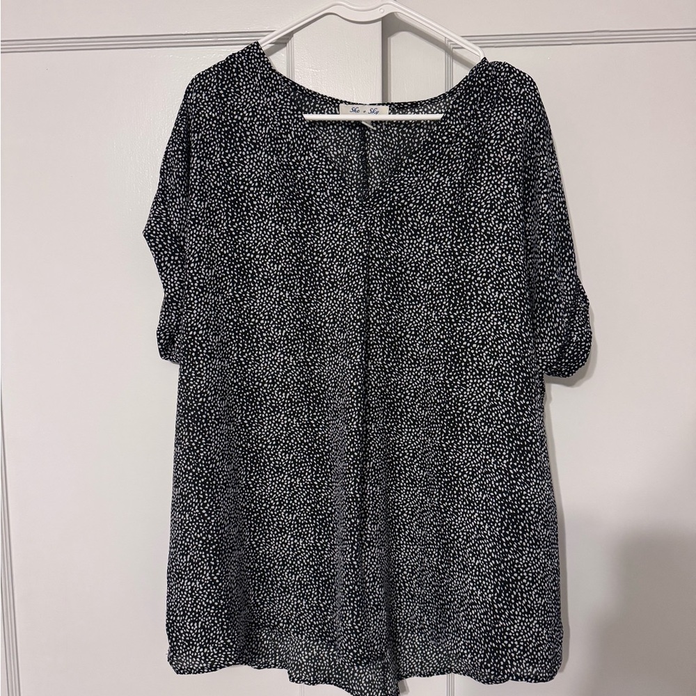 She + Sky Black and White Speckled Blouse